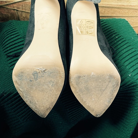 🛑 SOLD🛑 Aldo Black Heels - Picture 3 of 3